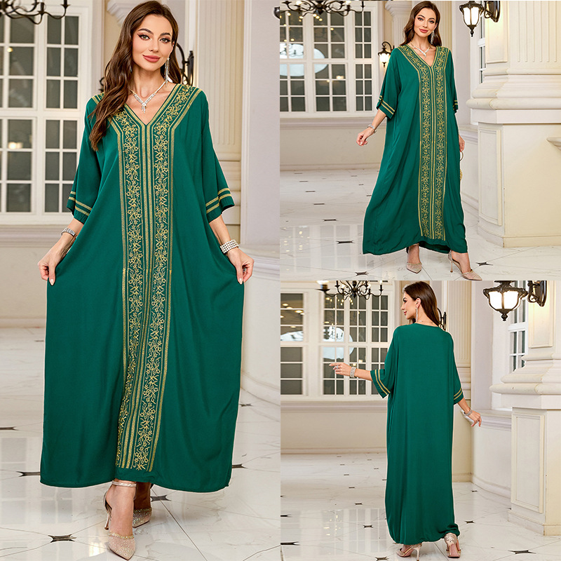 Embroidery Kaftan - 水着カバーアップ 刺繍入りVネック半袖スイムカバーアップ レディースカフタンドレス
