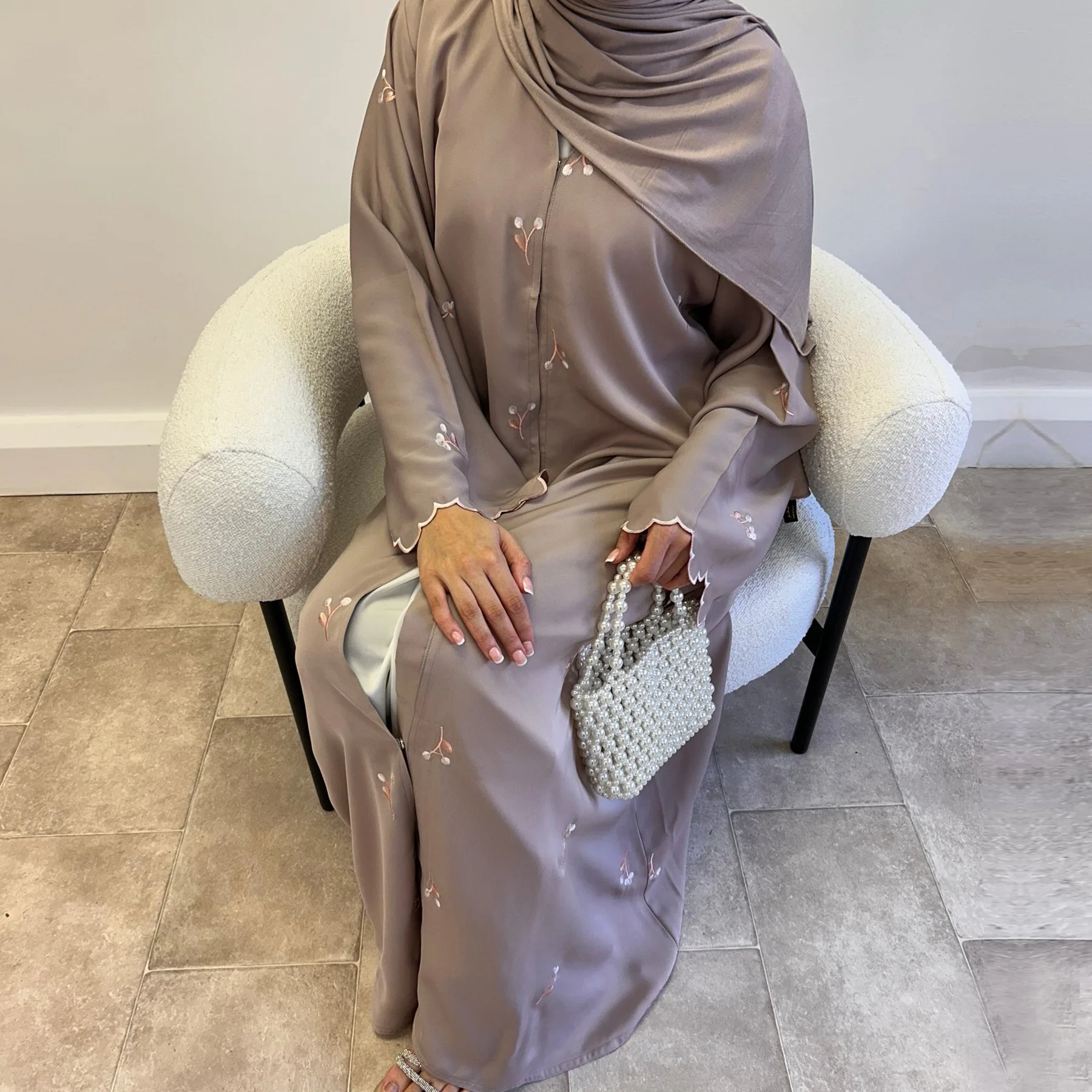 Embroidery Kaftan - イード女性用刺繍アバヤ ムスリムカーディガンワンピース 礼拝用オープンカフタン ドバイパーティードレス カフタンローブ ロングドレス