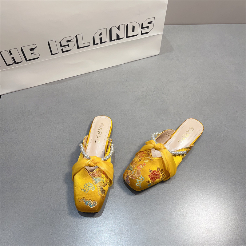 Embroidery Designer - ファッション女性の靴高級刺繍モデルスリッパ女性のためのフレンチスタイル休暇カジュアルシューズデザイナーシューズ Zapatos Mujer