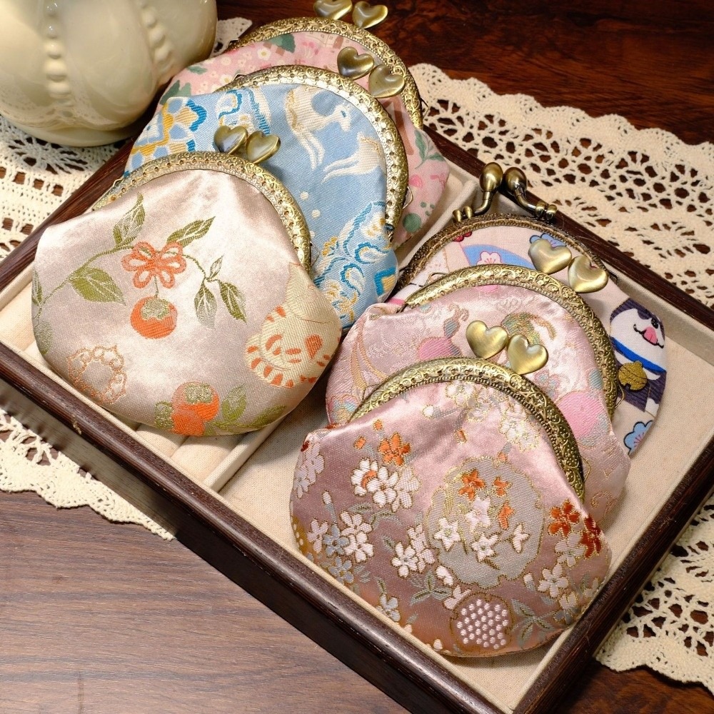 Embroidery Wallet - 紛失防止キスロック小銭入れポリエステル厚手のブロケードミニポーチ中国風ポータブル刺繍入り小さなポケット