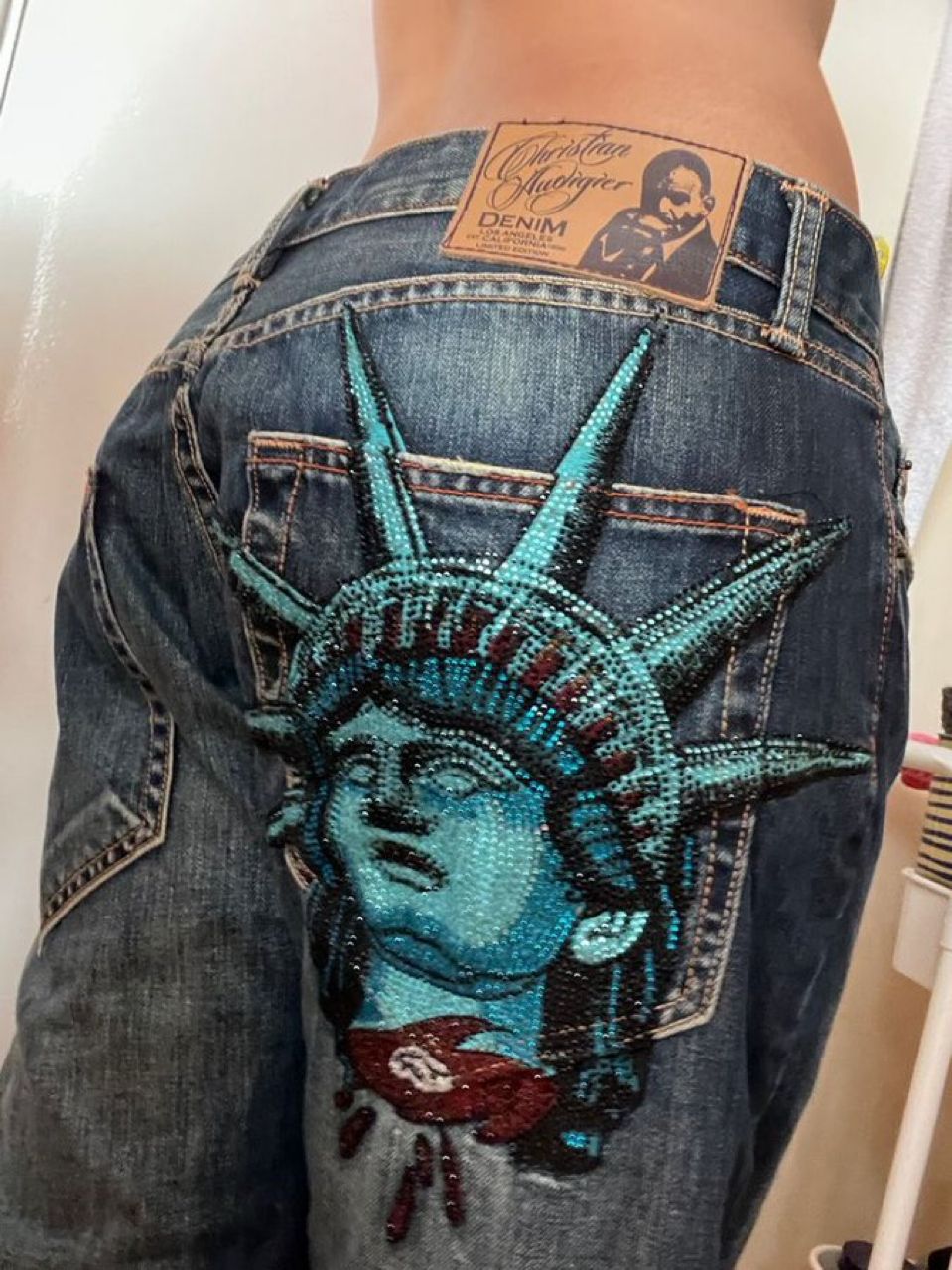 Y2K 2000年代 自由の女神 ダイヤモンド ジーンズ カ - Embroidery Jeans Sakura のレビューと価格