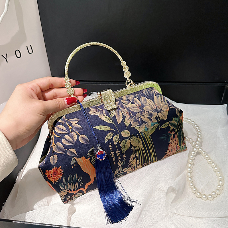 スタイリッシュな刺繍入りショルダーバッグ レディース ファッ - Embroidery Ideas For Bags のレビューと価格