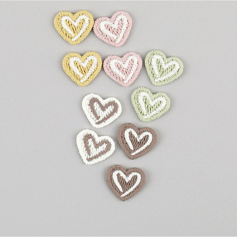 20個入り ハート型刺繍アップリケ DIYパッチ 靴、服、帽 - Embroidery On Socks のレビューと価格