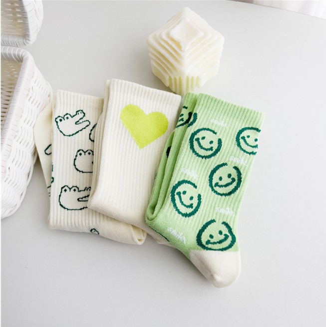ファッション原宿ヒップホップスケートストリート女性カジュアル - Embroidery On Socks のレビューと価格