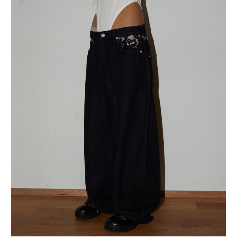 桜刺繍ハイウエストワイドレッグジーンズカジュアルルーズフィッ - Embroidery Jeans Sakura のレビューと価格