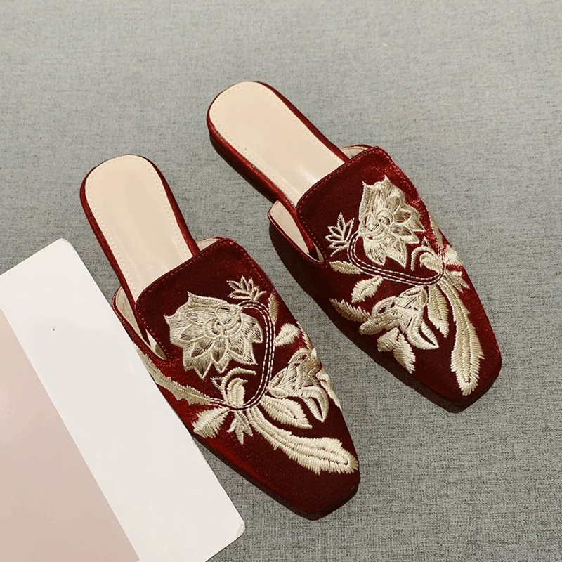 2026 新しいレディースシューズレトロ刺繍ミューラースリッ - Embroidery Designer のレビューと価格