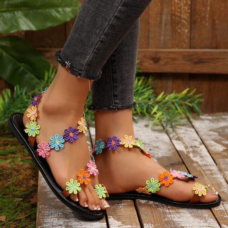 ボヘミアン刺繍フラワーデザイナーサンダル レディース 夏 2 - Embroidery Designer のレビューと価格