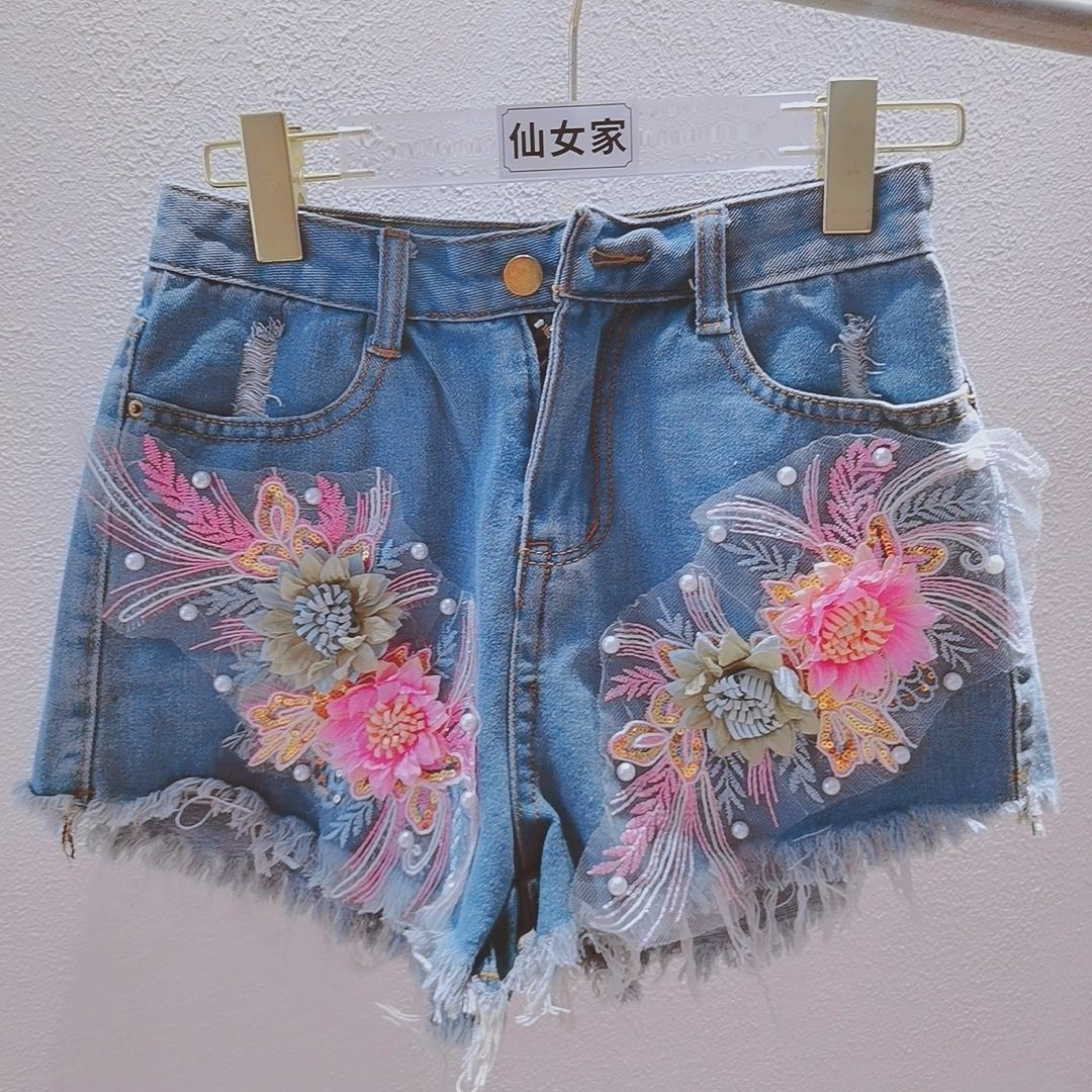 韓国ファッション レディース サマー デニムショートパンツ  - Embroidery Jeans Sakura のレビューと価格