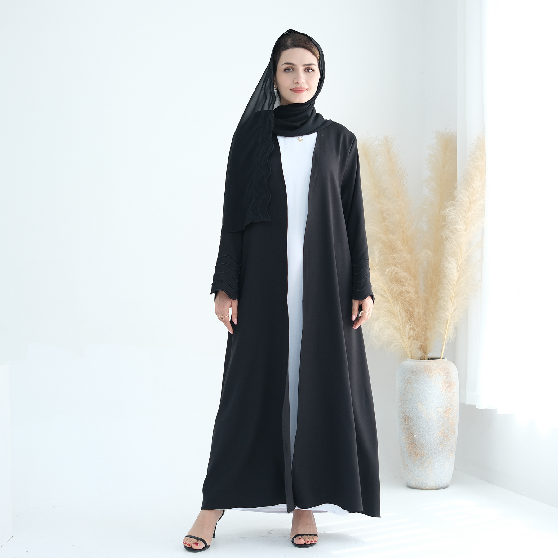 イード刺繍入りムスリム女性用ヒジャブドレスローブドバイアバヤ - Embroidery Kaftan のレビューと価格