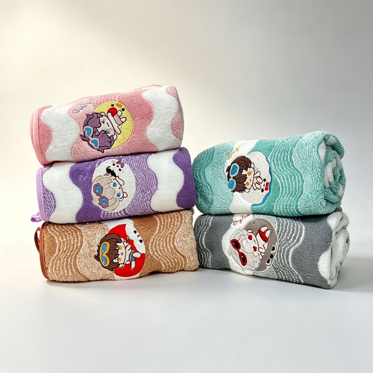 アニメ「ラブアンドディープスペース」コーラルフリースハンドタ - Embroidery Threads のレビューと価格