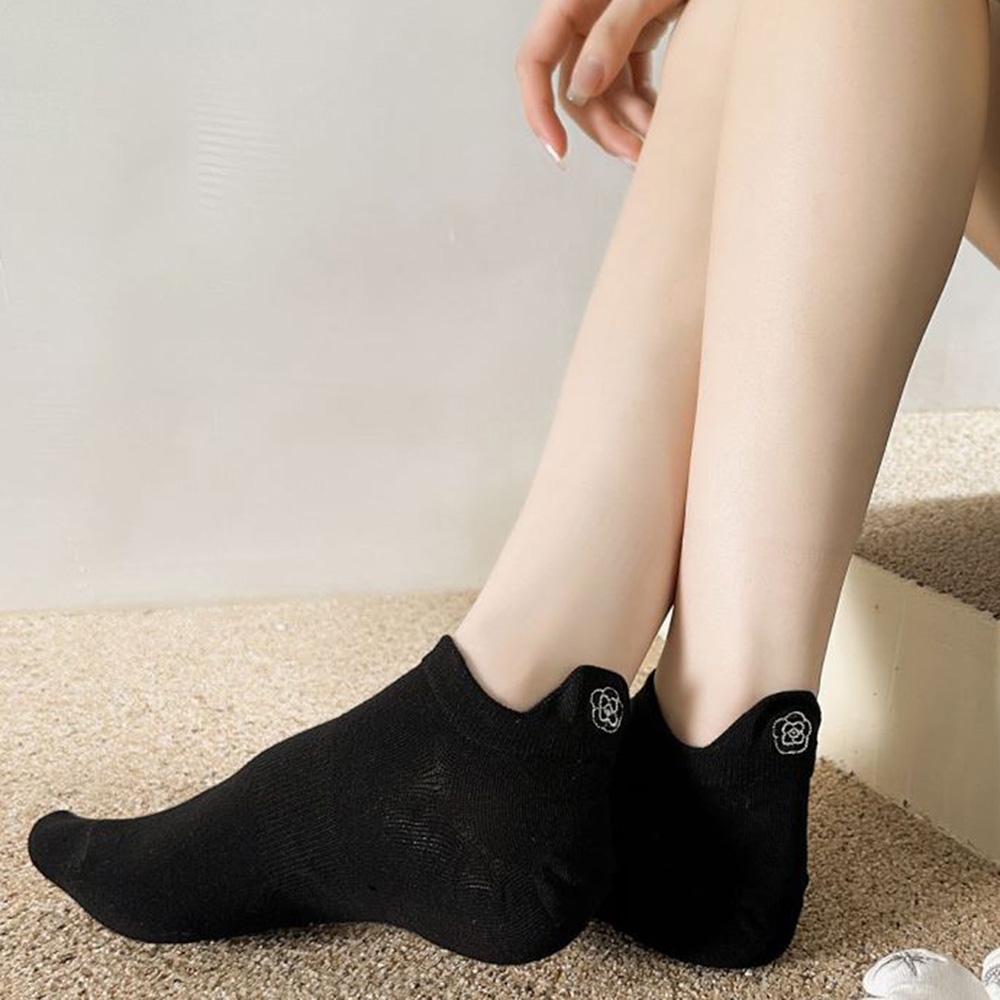 女性のための花の動物の刺繍が施された黒の靴下,短いスポーツソ - Embroidery On Socks のレビューと価格