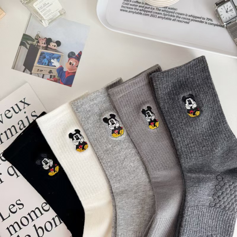 5足組 四季通用 ユニセックス ブラック、ホワイト、グレー  - Embroidery On Socks のレビューと価格