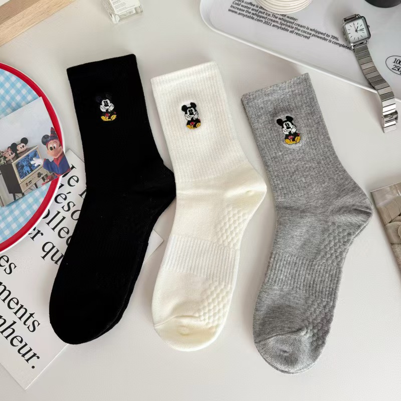 5足組 四季通用 ユニセックス ブラック、ホワイト、グレー  - Embroidery On Socks のレビューと価格