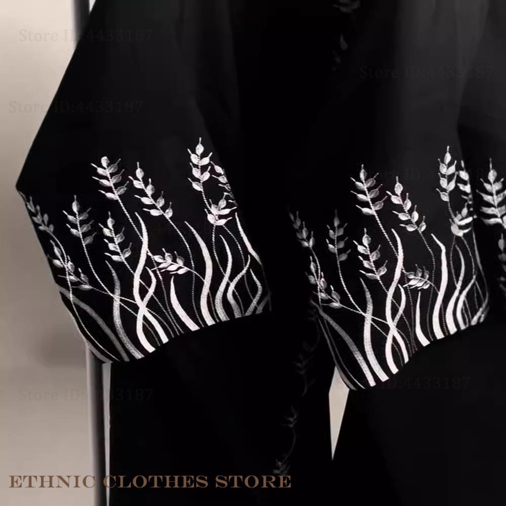 ムスリム女性用ドレス エレガントな黒の刺繍アバヤ ロングロー - Embroidery Kaftan のレビューと価格