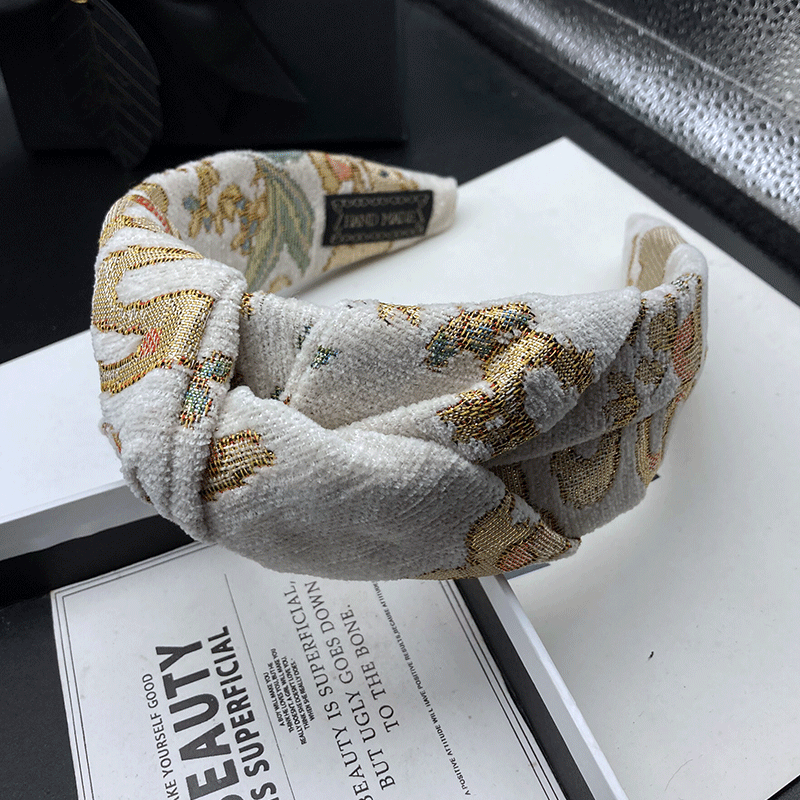 おしゃれな刺繍ヘアピンフープ女性の高級感溢れる軽量ハイスカル - Embroidery Zone のレビューと価格