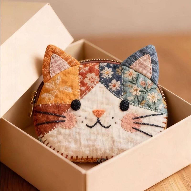 和風カラーブロックパッチワーク猫型小銭入れ漫画風個性派高級化 - Embroidery Wallet のレビューと価格