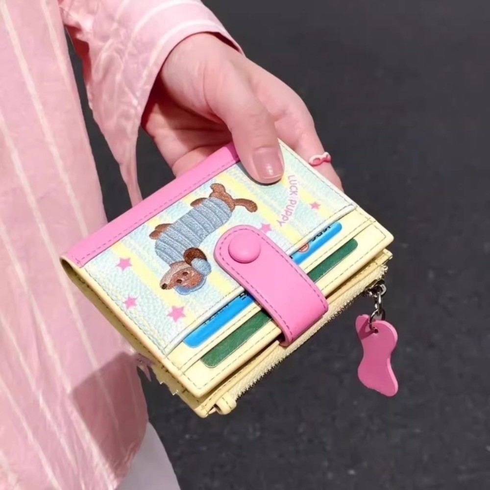 韓国風ダックスフント刺繍ショートウォレットドーパミンカラージ - Embroidery Wallet のレビューと価格