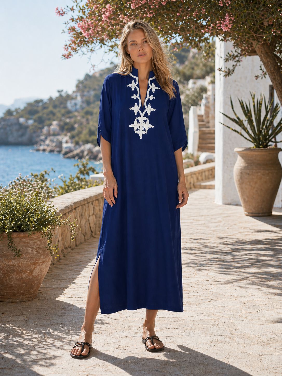 女性用カフタンドレス 刺繍入り半袖ビーチカバーアップ Vネッ - Embroidery Kaftan のレビューと価格